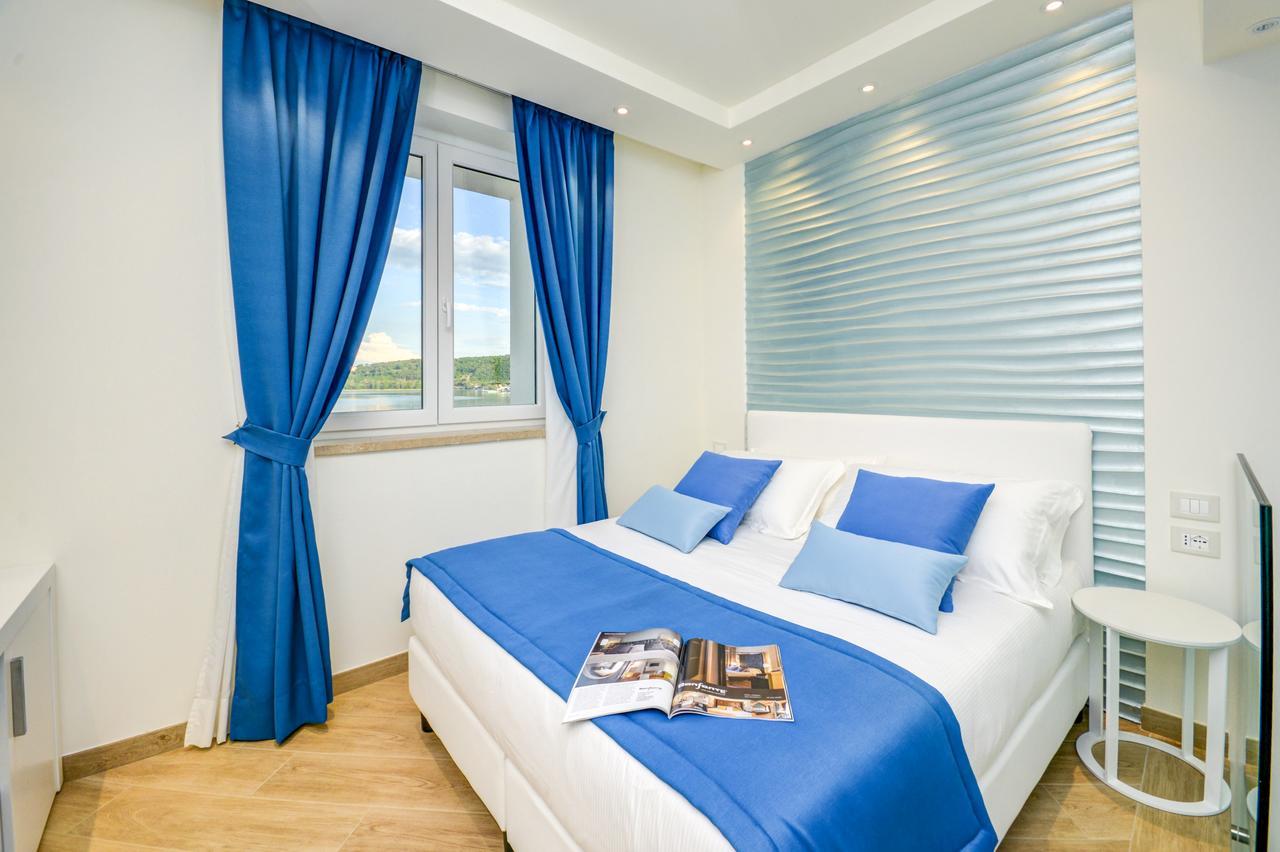 Hotel Villa Garuti ปาเดงเก ซุล การ์ดา ภายนอก รูปภาพ