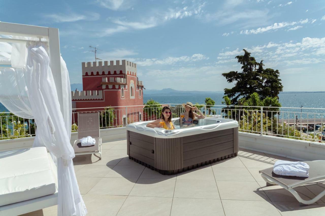Hotel Villa Garuti ปาเดงเก ซุล การ์ดา ภายนอก รูปภาพ